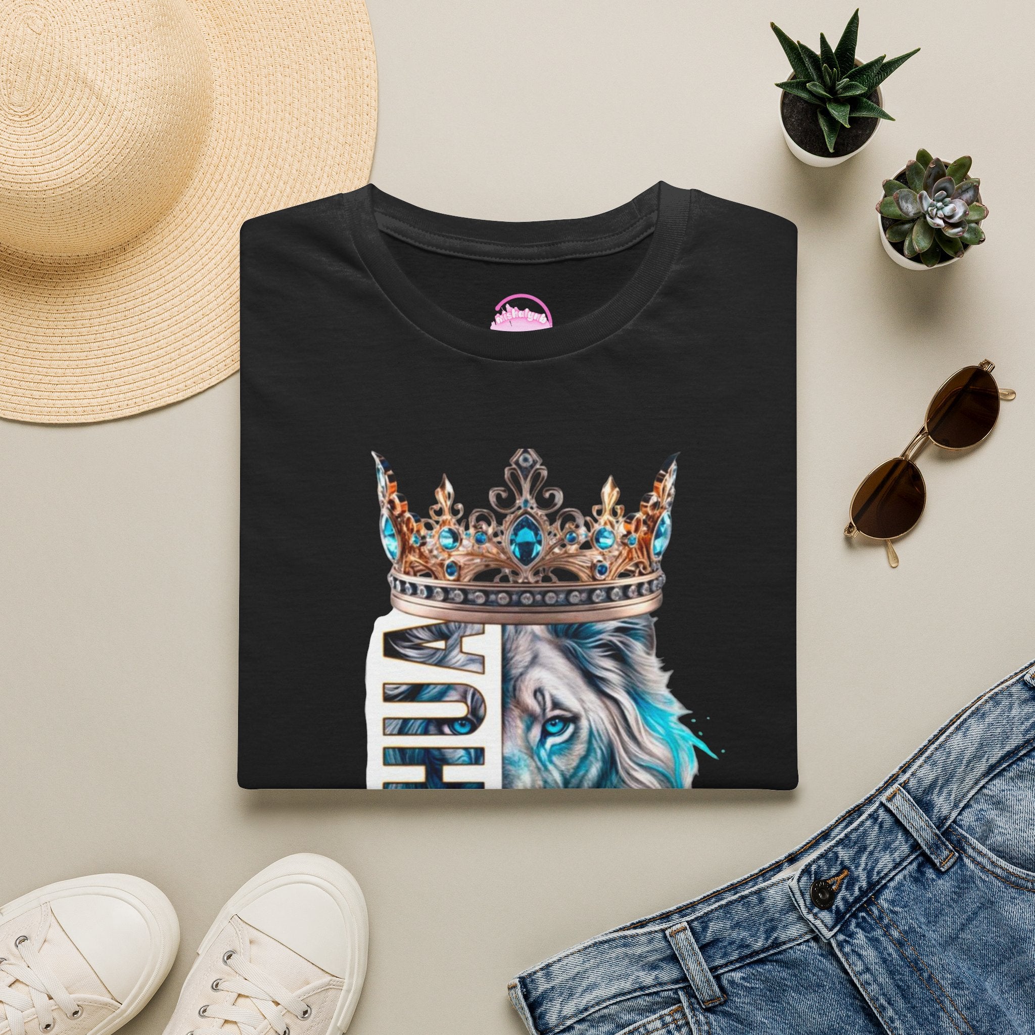 Yeshua Crowned Lion T-Shirt — Christian Faith Graphic Tee