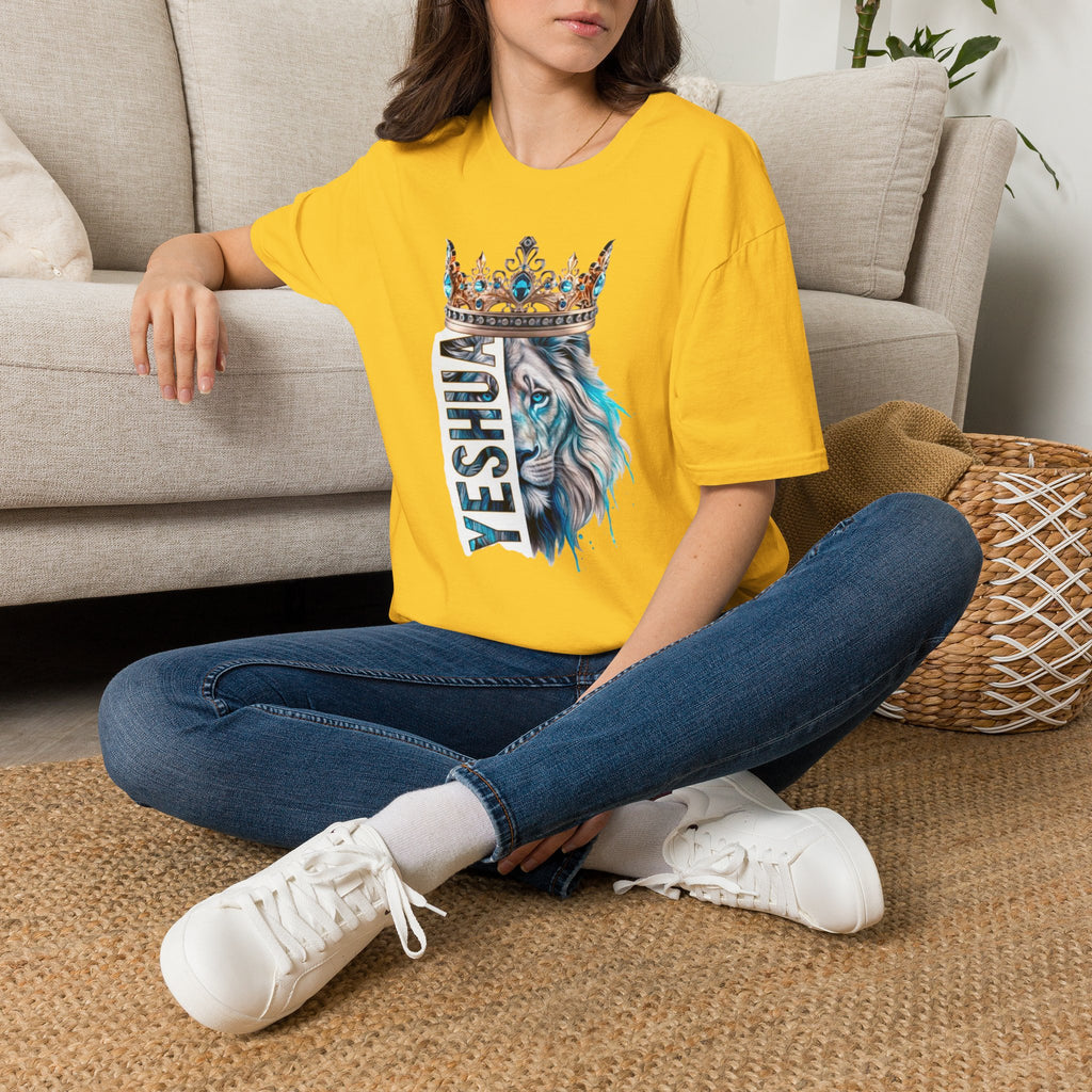Yeshua Crowned Lion T-Shirt — Christian Faith Graphic Tee